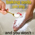Baking soda on the face: benefits, risks, and how to use it safely (plus 4 gentle recipes).